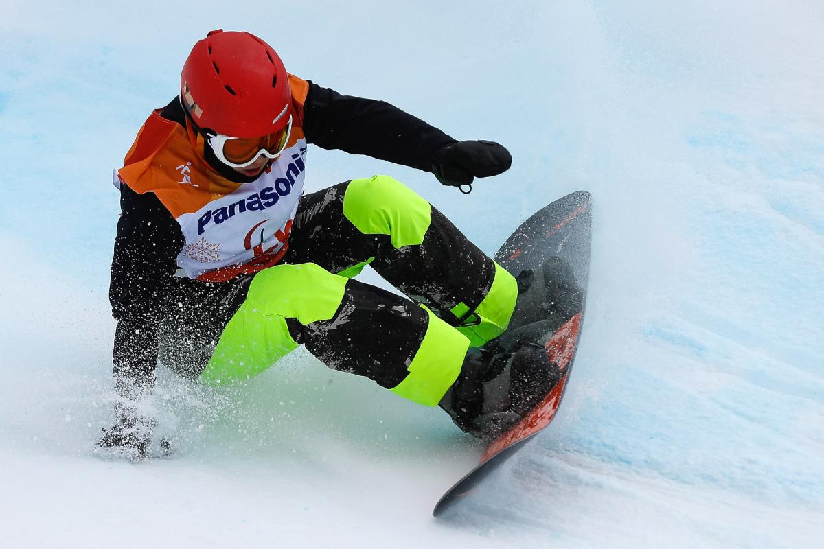 Sun Qi - China - Para snowboard - PyeongChang 2018 Man snowboarding
