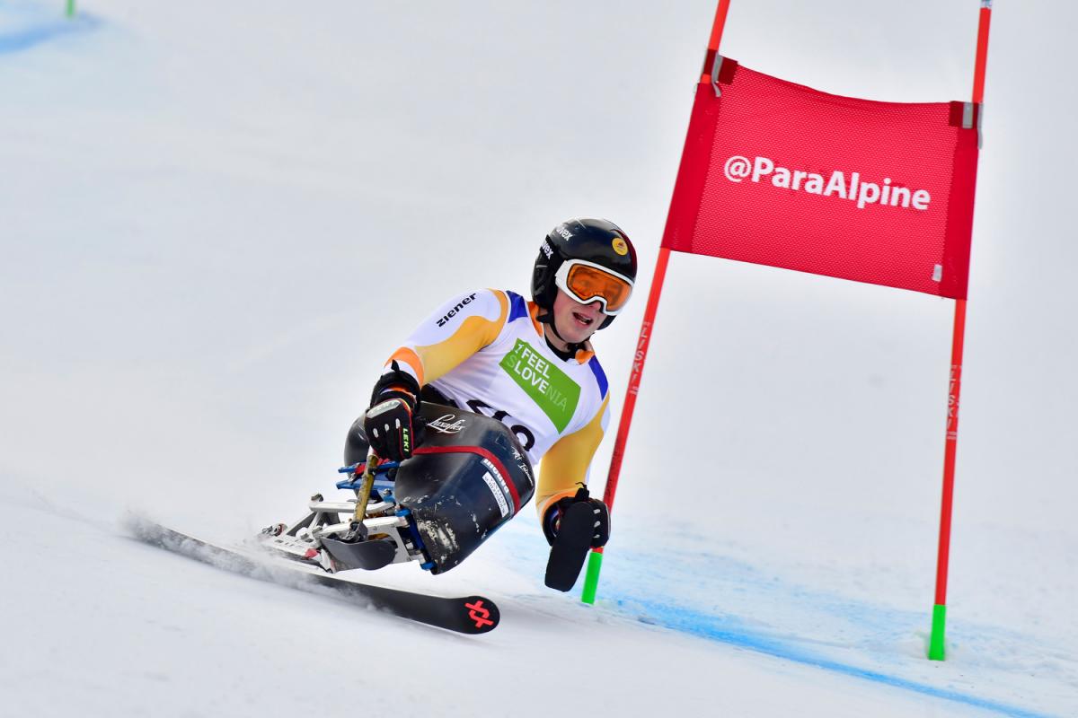 Jeroen Kampschreur - The Netherlands - Giant Slalom - 2019 World Para Alpine Skiing Championships A male sit skierL