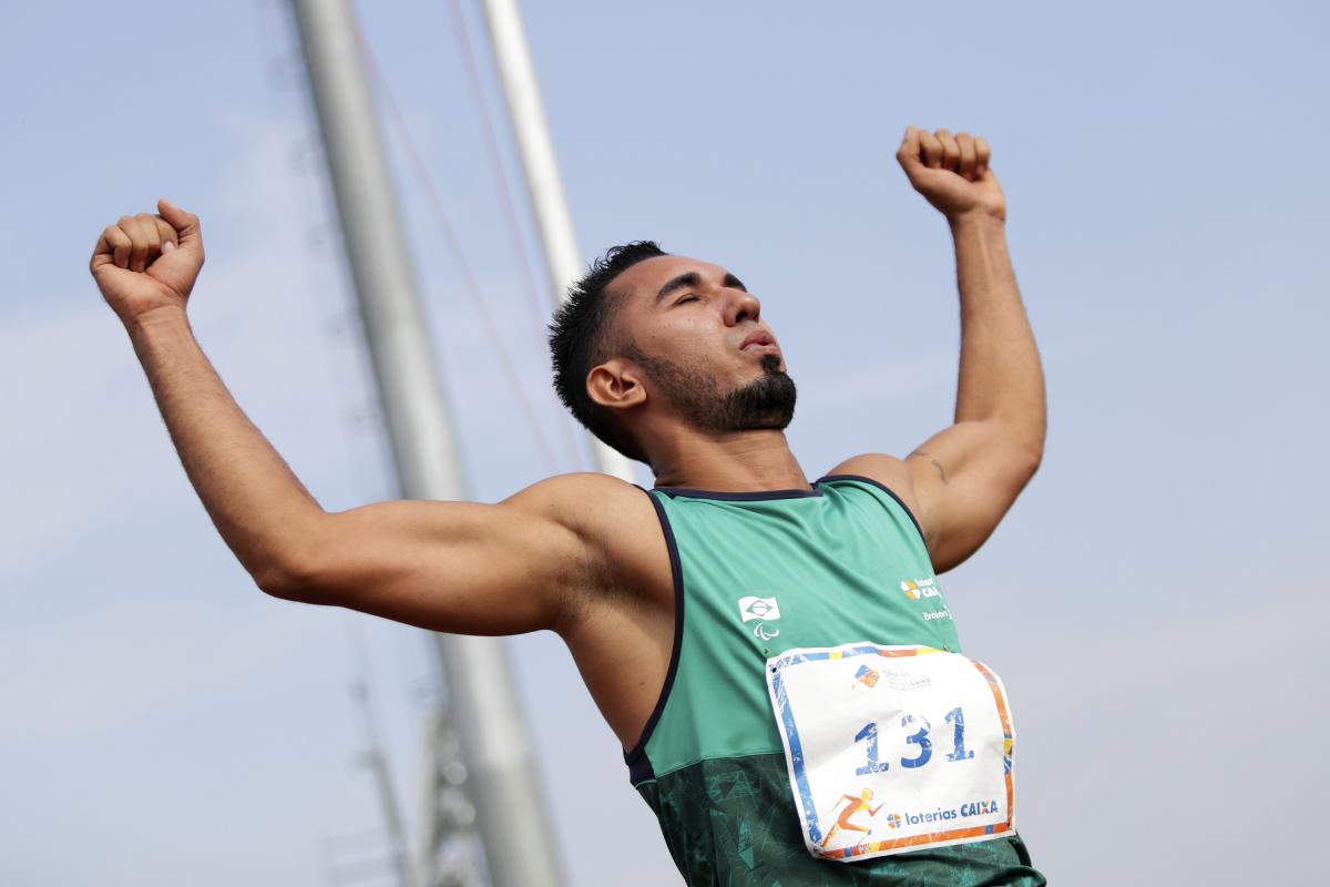 Cicero Nobre - athletics - Sao Paulo Grand Prix Cicero Nobre celebrates lifting his arms with his eyes close