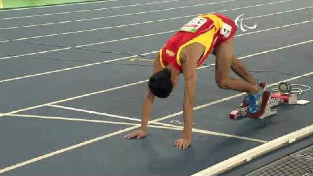 Athletics | Men's 200m - T12 Round 1 heat 2 | Rio 2016 Paralympic Games