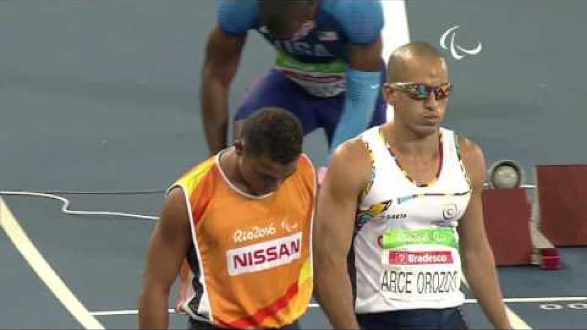 Athletics | Men&#039;s 200m - T11 Round 1 Heat 3 | Rio 2016 Paralympic Games