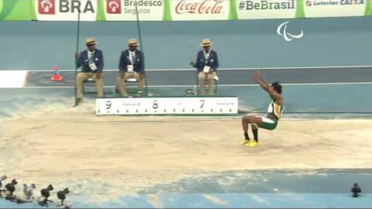 Athletics | Men's Long Jump - T44 Final | Rio 2016 Paralympic Games