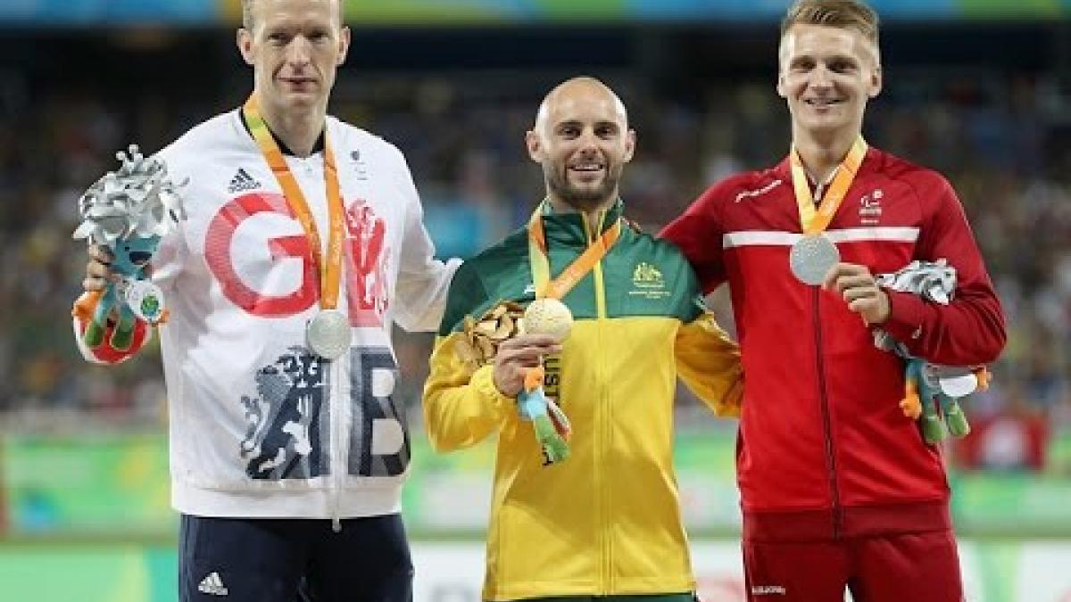 Athletics | Men's 100m - T42 Final | Rio 2016 Paralympic Games