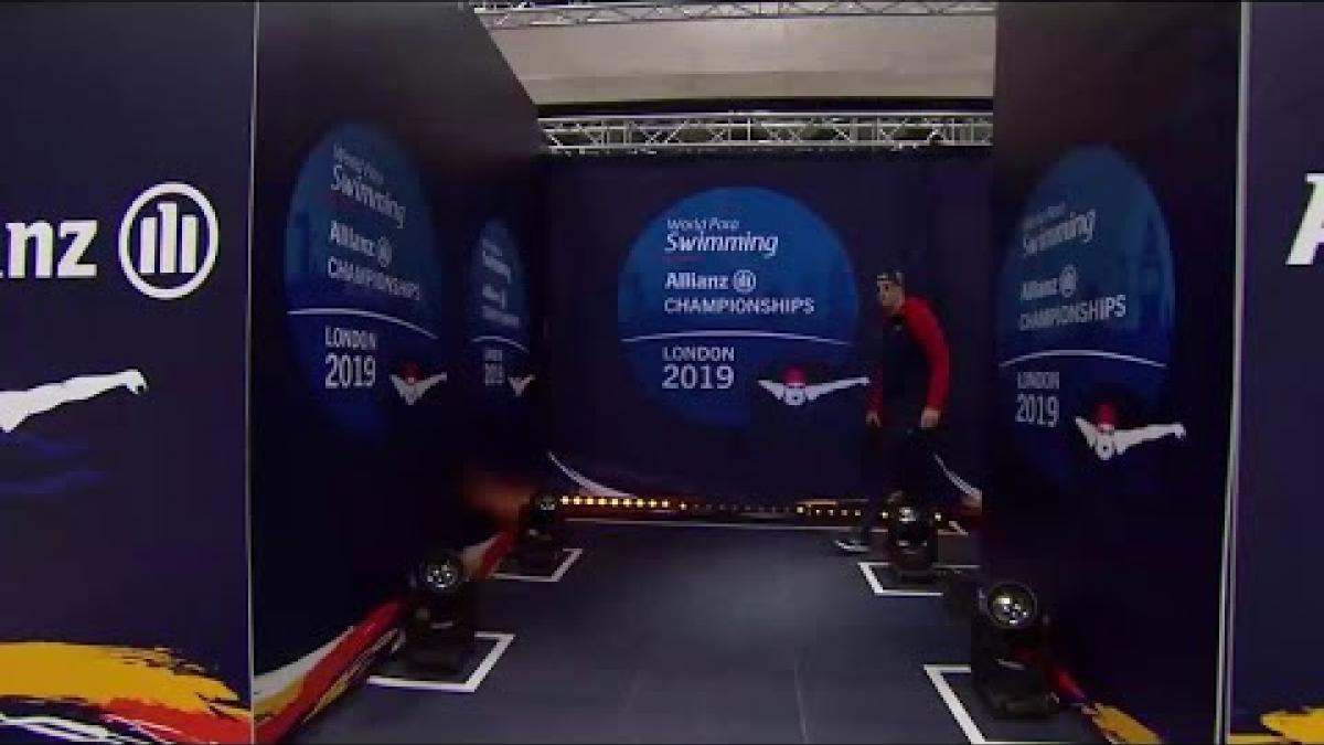 Video Thumbnail about the mens 50m freestyle S12 final London 2019 with a male Para swimmer coming out to FOP.