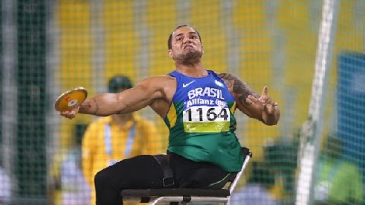 Men's discus F57 | final |  2015 IPC Athletics World Championships Doha