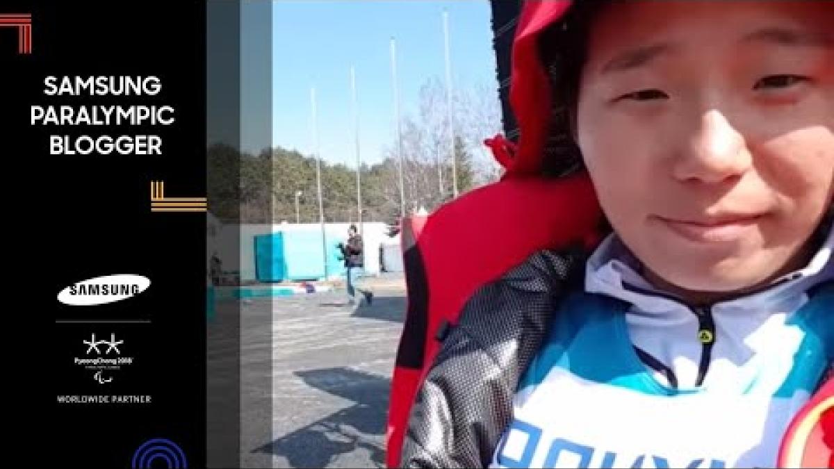 Yawei Jin | Watching a show | Samsung Paralympic Blogger | PyeongChang 2018 Paralympic Winter Games