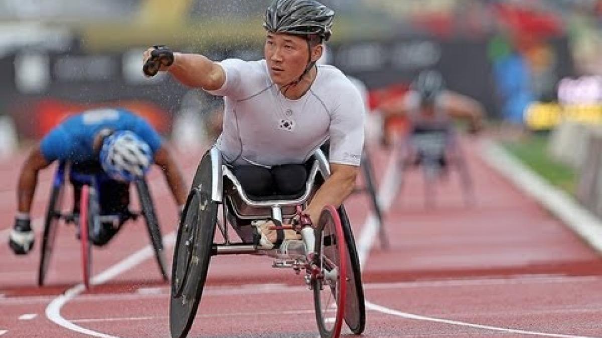 Athletics - men's 800m T54 semifinal 1 - 2013 IPC Athletics World Championships, Lyon