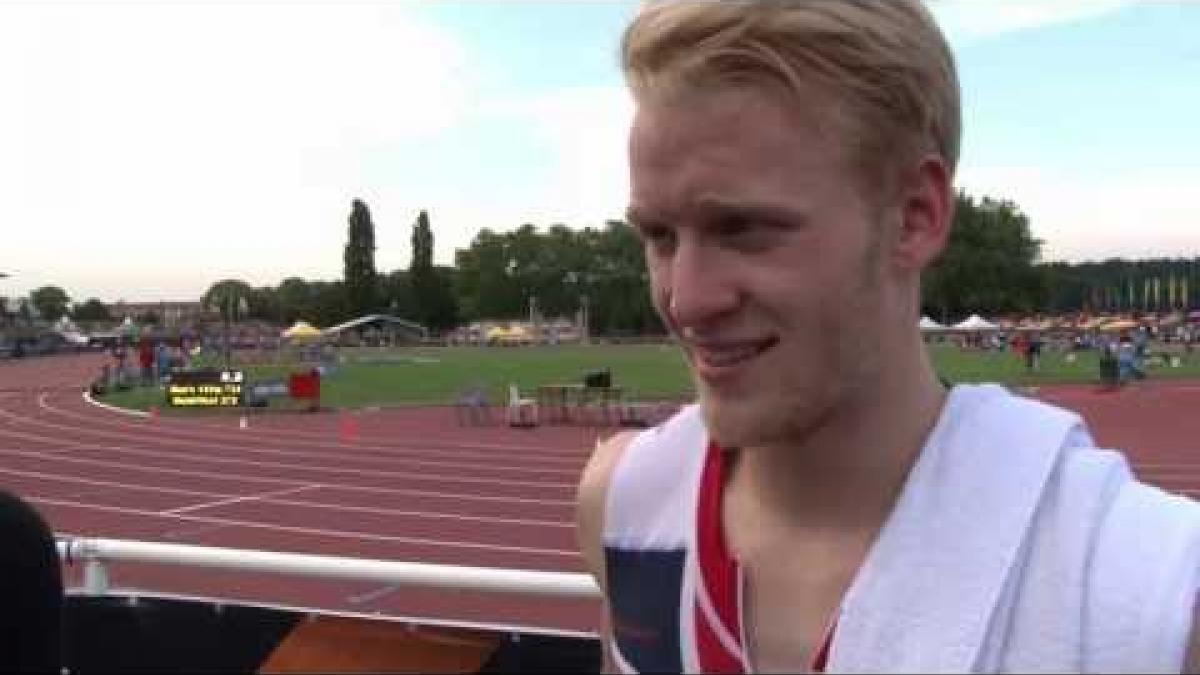 Interview: Jonnie Peacock wins 100m T44 gold - 2013 IPC Athletics World C...