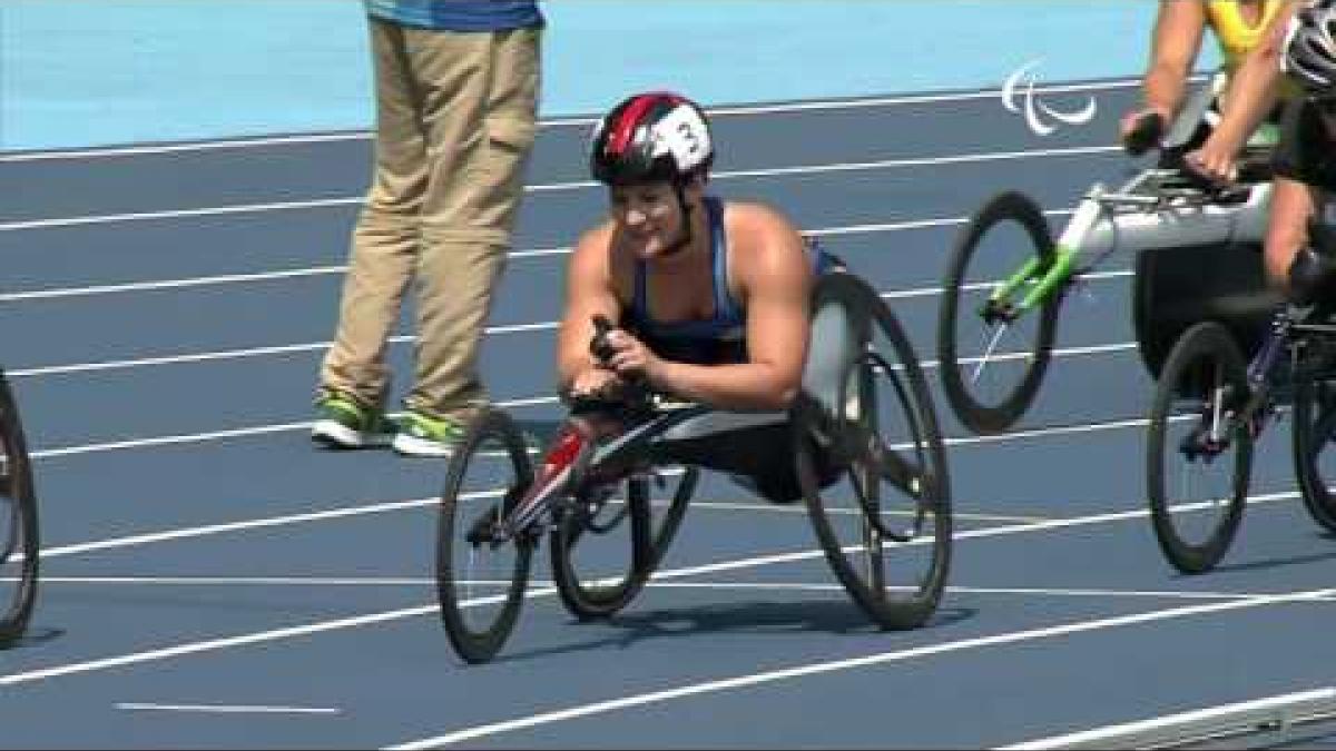 Athletics | Women's 800m - T53 Round 1 heat 1 | Rio 2016 Paralympic Games