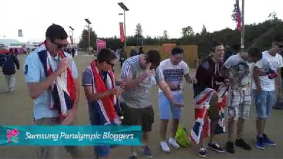IPC Blogger - GB Fans dance for the Paralympics, Paralympics 2012