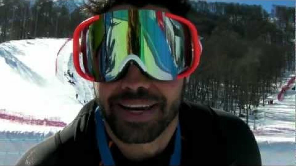 Jon Santacana Maiztegui and guide Miguel Galindo Garces talk about how to jump blind