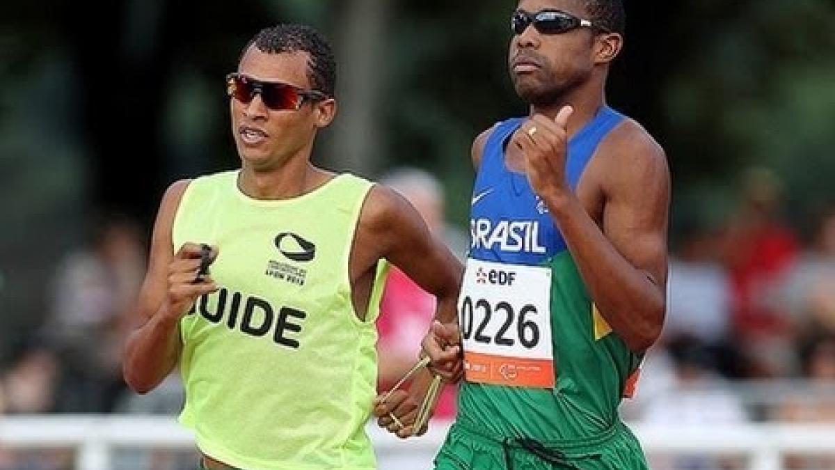 Athletics - Men's 800m T11 Semifinal 1 - 2013 IPC Athletics World Championships, Lyon