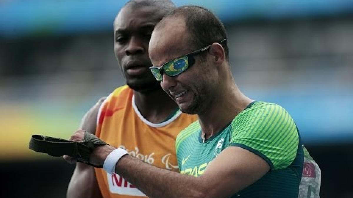 Athletics | Men's 100m - T11 Round 1 heat 1 | Rio 2016 Paralympic Games