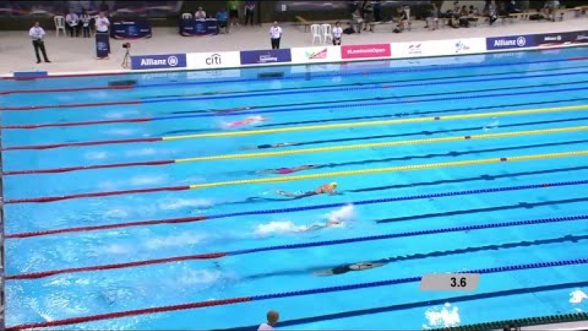 Video Thumbnail about the Women's 100m Butterfly S14 Final | London 2019 with 8 Para Swimmers in action. 
