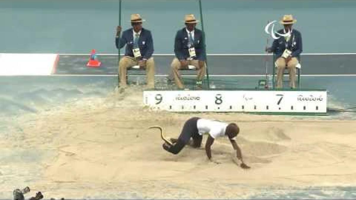 Athletics | Men's Long Jump - T44 Final | Rio 2016 Paralympic Games