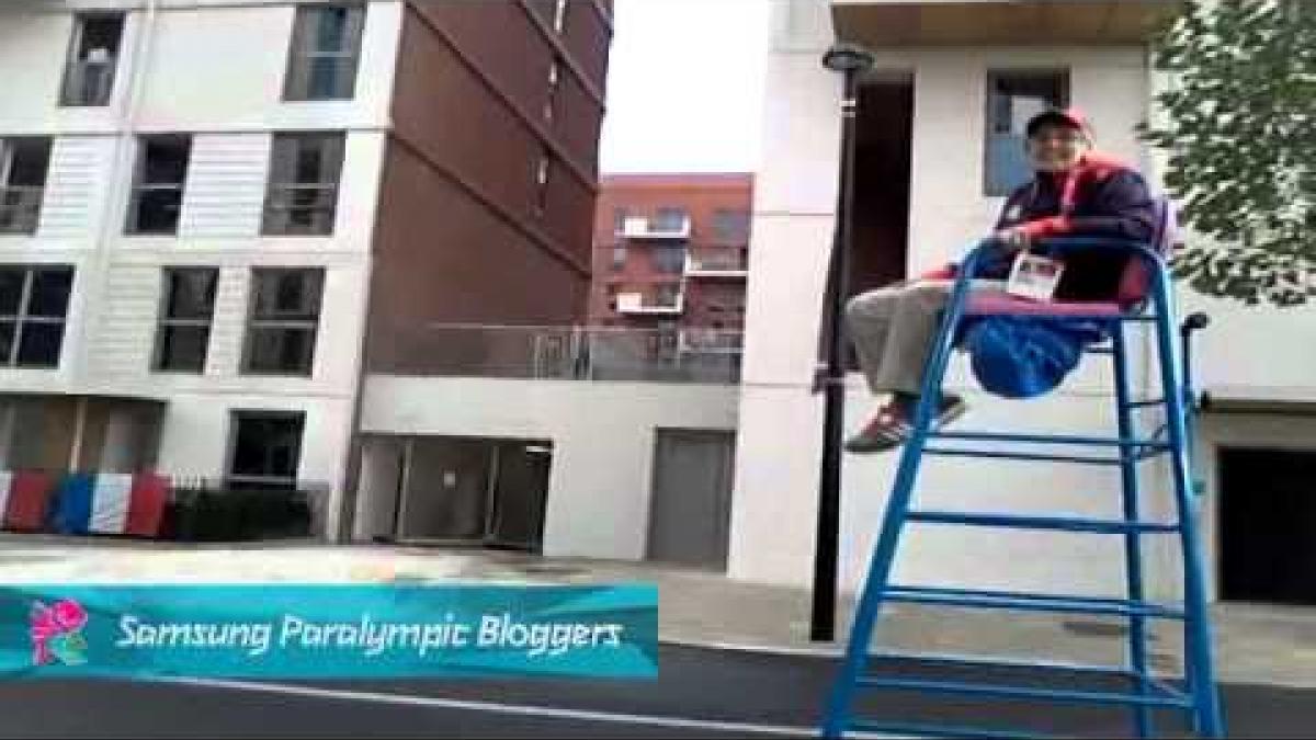 David Smetanine - Swimming pool in front of the french block :-), Paralympics 2012