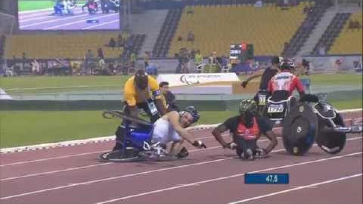 Men's 1500m T54 | heat 3 | Crash at 2015 IPC Athletics World Championships Doha