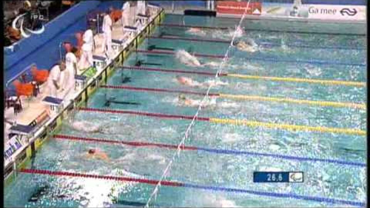 Canada&#039;s Benoit Huot taking the gold medal in the Men&#039;s 200m Individual Medley SM10 event