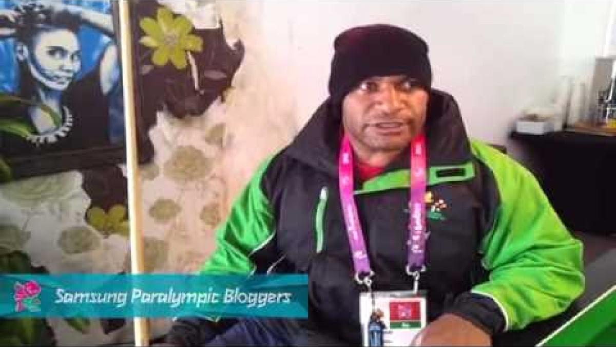 Samsung Blogger - Papua New Guinea athletes chilling out in the Globe, Paralympics 2012