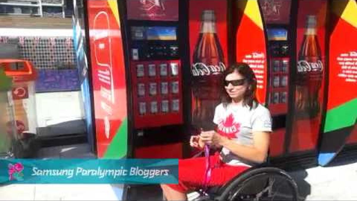 Michelle Stilwell - Grabbing fluids on the go, Paralympics 2012