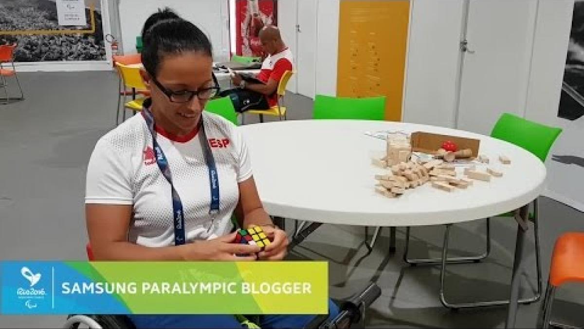 En el taller de reparaciones en los Juegos | Teresa Perales