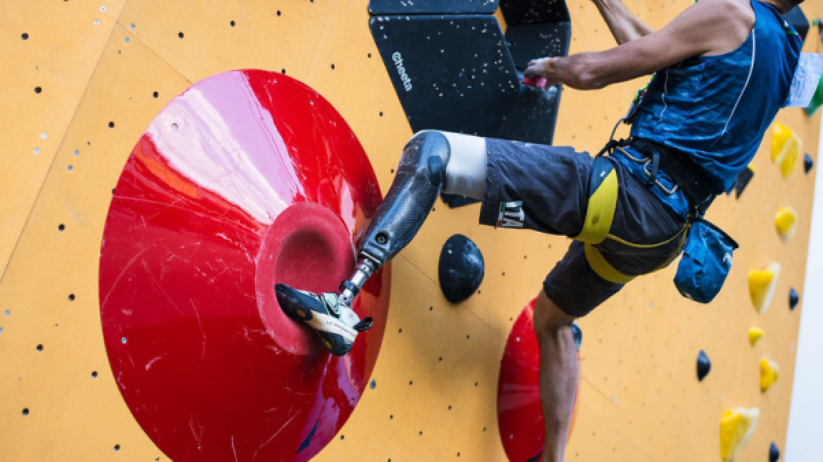 Para climbing